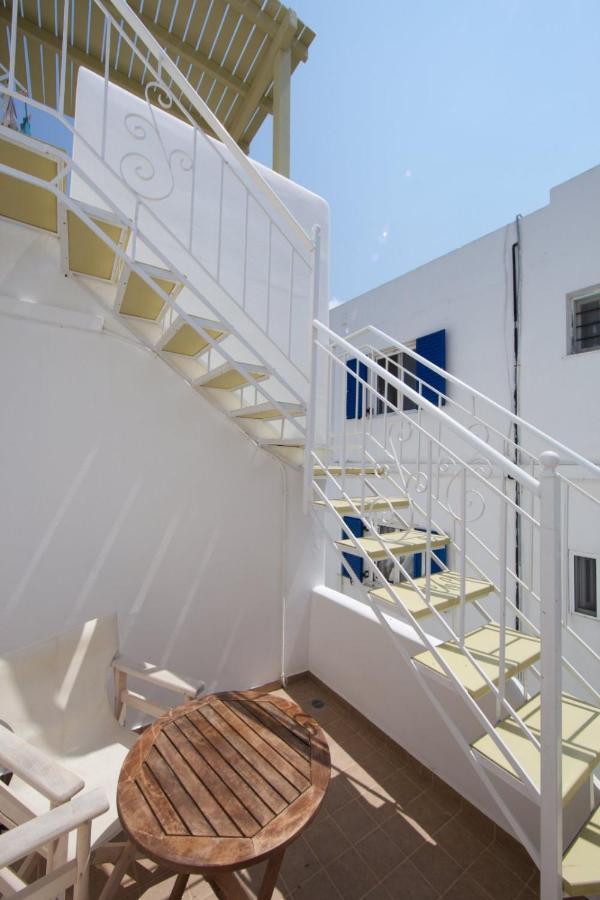 Diasino Apartments And Car Rental Katapola Exterior photo