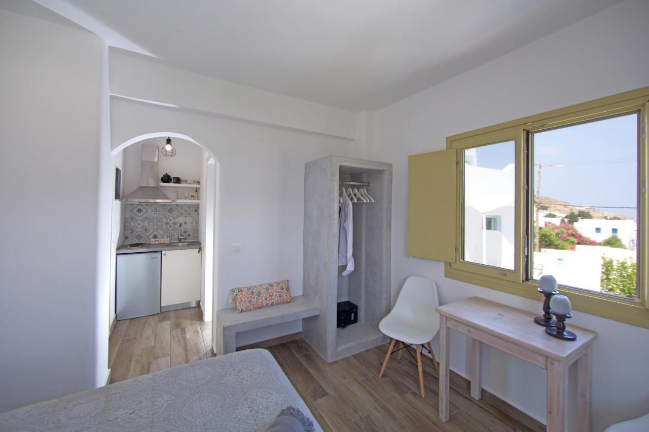 Diasino Apartments And Car Rental Katapola Exterior photo
