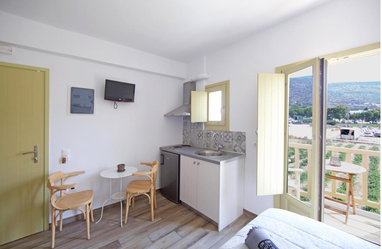 Diasino Apartments And Car Rental Katapola Exterior photo